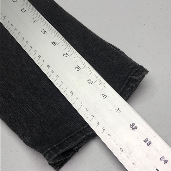 SILVER SUKI STRAIGHT BLACKWASH JEANS 28x31 LIKE NEW ⭐️ - Picture 12 of 13